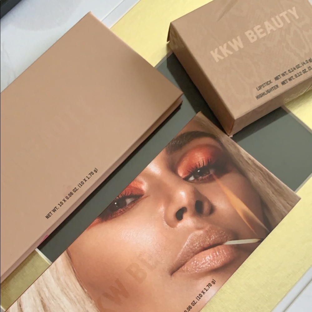 Kim Kardashian West bundle and duo set